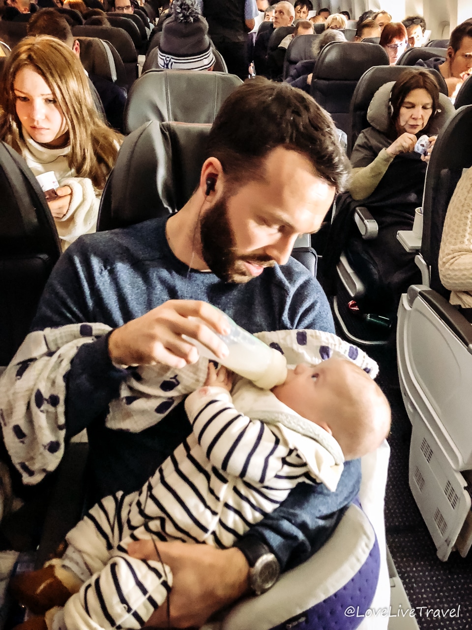 Voyage bébé : tout le nécessaire pour partir en voyage avec bébé