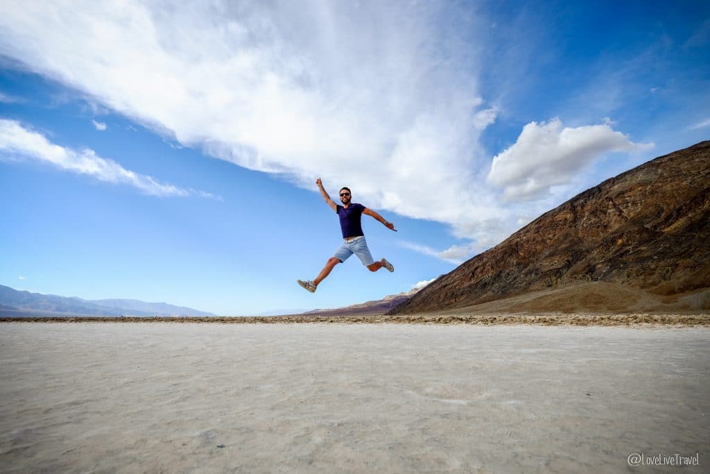 Badwater Death Valley Californie nevada road trip usa blog voyage lovelivetravel