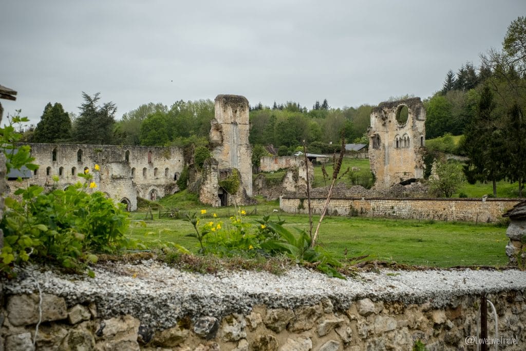 Eure Normandie abbaye de mortemer france blog voyage lovelivetravel