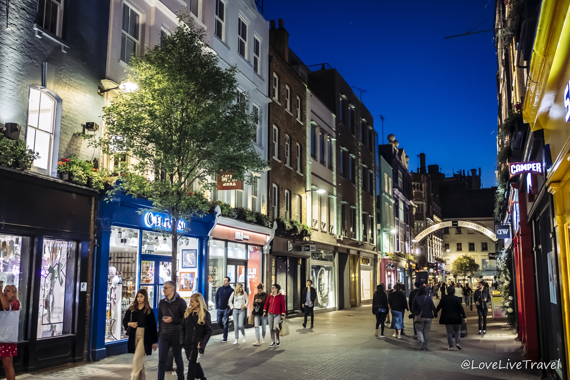 Ton guide pour découvrir la fameuse Carnaby Street LoveLiveTravel