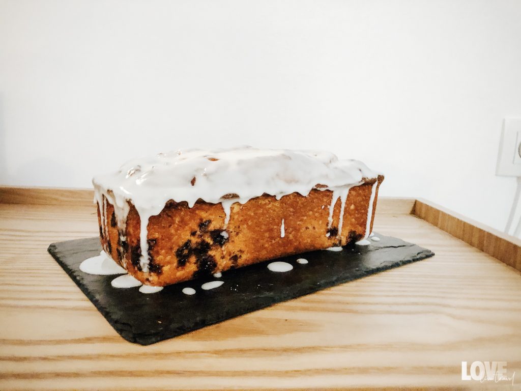 Recette du cake au citron et myrtilles blog voyage et lifestyle lovelivetravel
